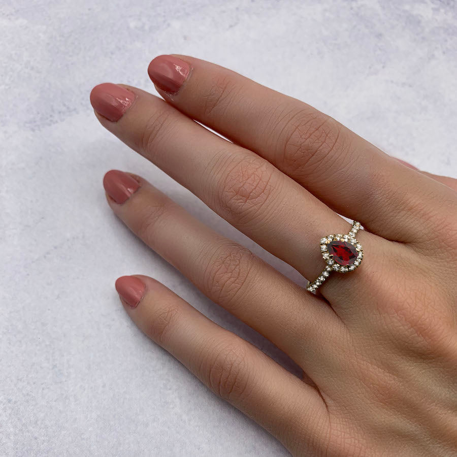 Dahlia Garnet Ring