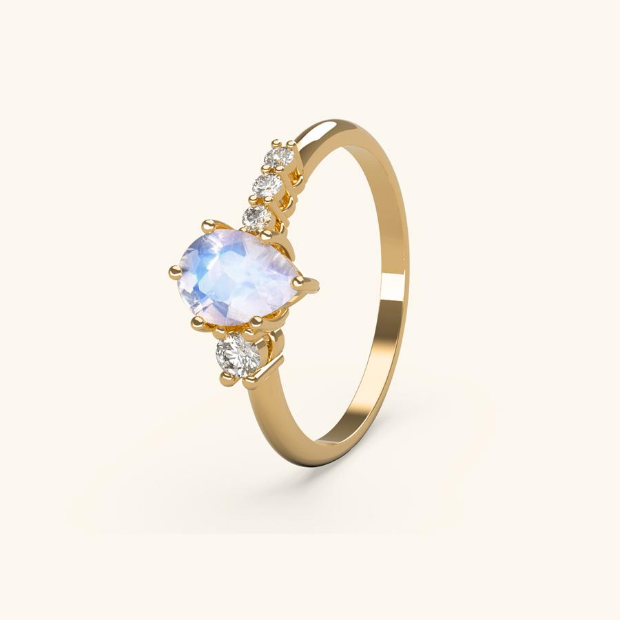 Sundrop Moonstone Ring